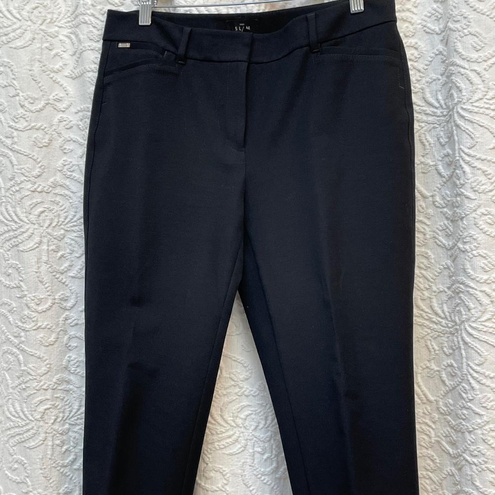 White House Black Market Slim Ankle Pants - black size 6
